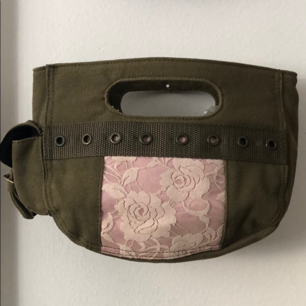 Y2K Fashion Express clutch